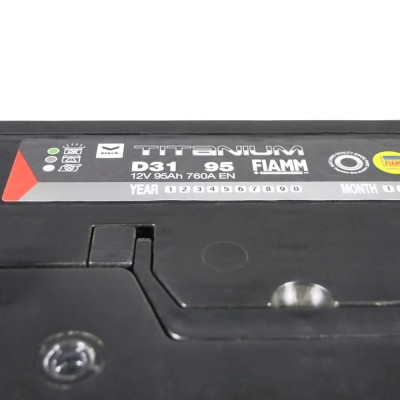 Акумулятор FIAMM 95Аh 760А Titanium Black Asia R+ (правий +) D31