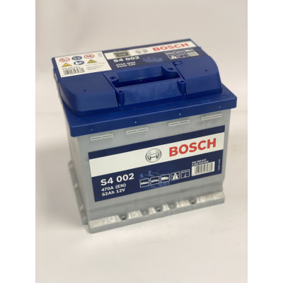 Акумулятор BOSCH 52Ah 470A R+ (правий +) (S40 020)