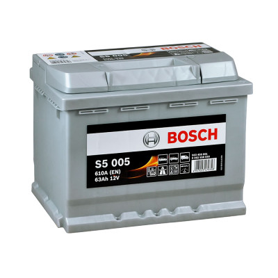 Акумулятор BOSCH 63Ah 610A R+ (правий +) S50 050 Акумулятор BOSCH 63Ah 610A R+ (правий +) S50 050